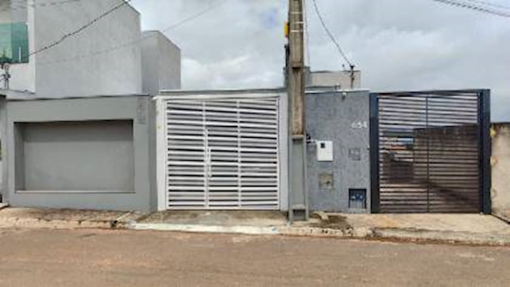 Foto 2 de 12: Casa em leilão em Santana Da Vargem - MG, bairro São Luiz — Casa de Condomínio em São Luiz - Santana Da Vargem/MG