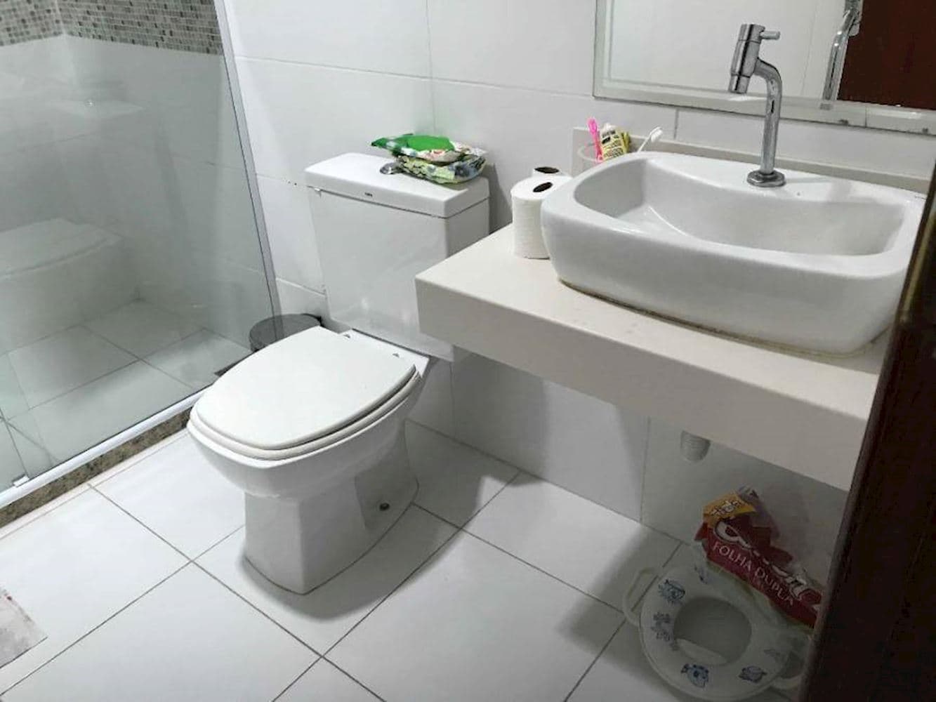 Foto 10 de 21: Casa em leilão em Itaboraí - RJ, bairro Venda das Pedras — Casa em Condomínio na Venda Das Pedras - Itaboraí/RJ