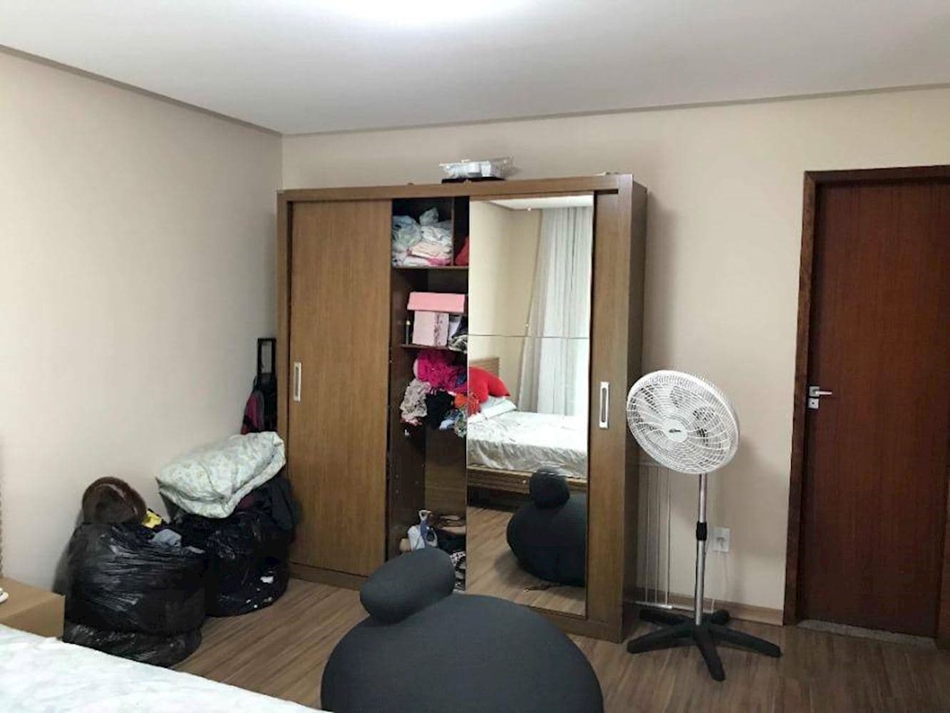 Foto 15 de 21: Casa em leilão em Itaboraí - RJ, bairro Venda das Pedras — Casa em Condomínio na Venda Das Pedras - Itaboraí/RJ