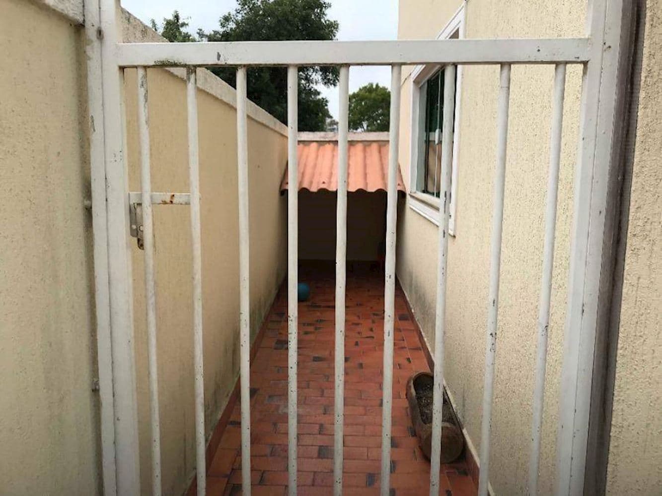 Foto 17 de 21: Casa em leilão em Itaboraí - RJ, bairro Venda das Pedras — Casa em Condomínio na Venda Das Pedras - Itaboraí/RJ