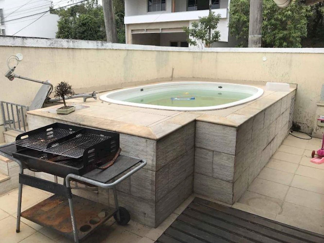 Foto 20 de 21: Casa em leilão em Itaboraí - RJ, bairro Venda das Pedras — Casa em Condomínio na Venda Das Pedras - Itaboraí/RJ