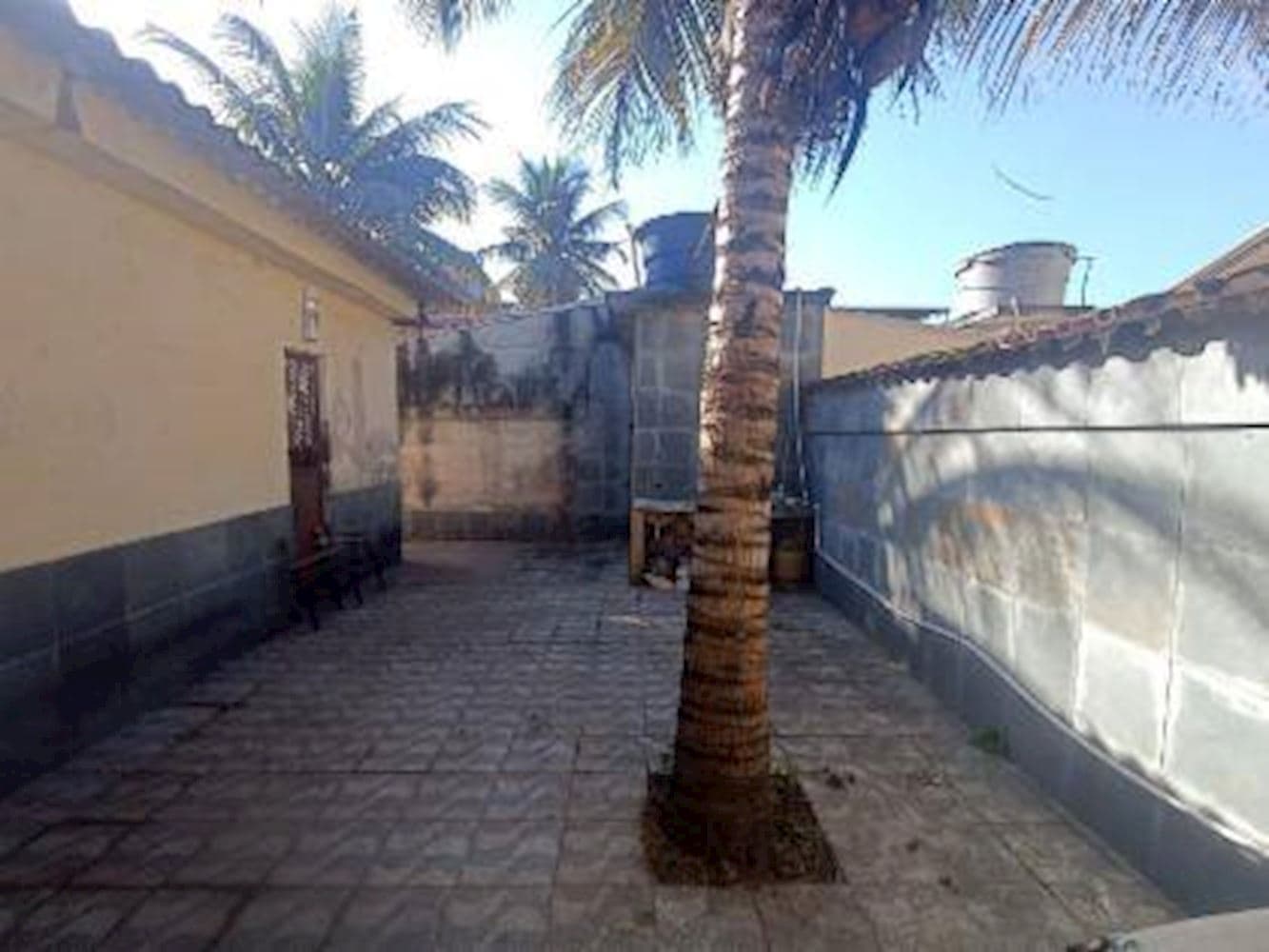 Foto 10 de 10: Casa em leilão em Magé - RJ, bairro Praia do Imperador — Casa na Praia do Imperador em Magé/RJ