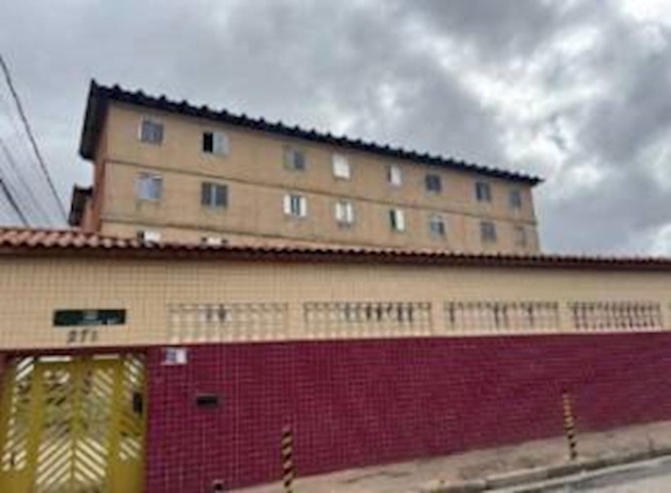 Foto 2 de 3: Apartamento em leilão em Carapicuíba - SP — Apartamento no Conjunto Habitacional Presidente Castelo Branco - Carapicuíba/SP