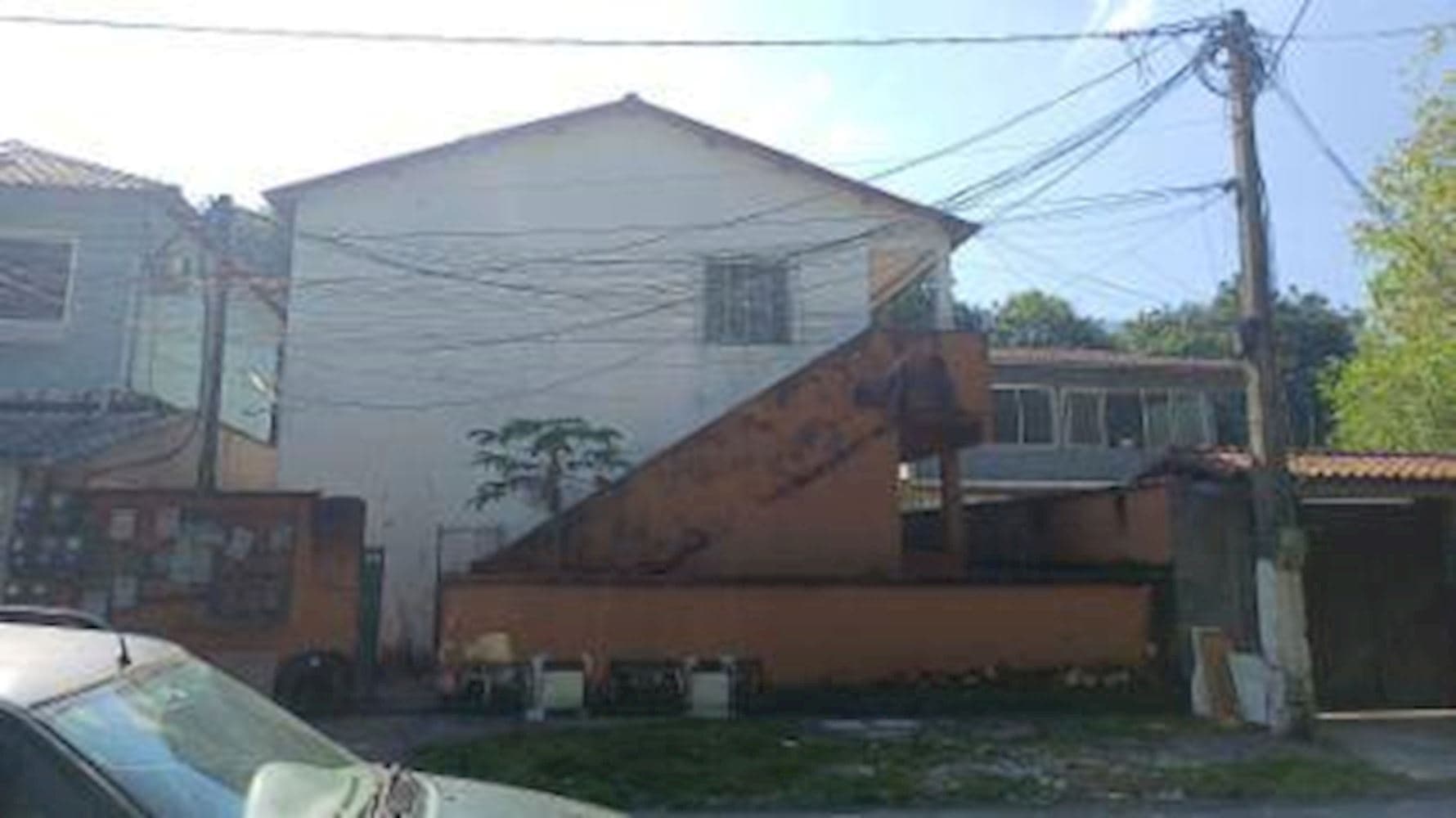 Foto 1 de 3: Casa em leilão em Guapimirim - RJ, bairro Centro — Casa de Condomínio no Centro - Guapimirim/RJ