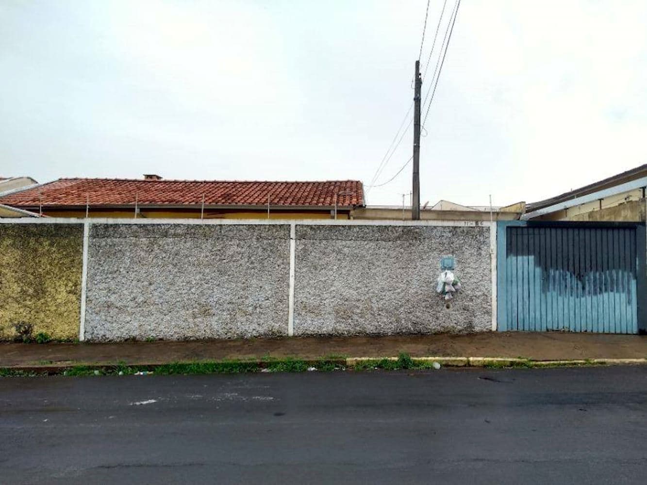 Foto 1 de 9: Casa em leilão em Bauru - SP, bairro Vila Ipiranga — Casa na Vila Ipiranga em Bauru/SP