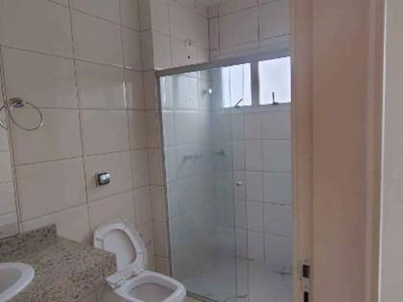 Foto 8 de 12: Apartamento em leilão em Arapongas - PR, bairro Vila Cascata — Apartamento na Vila Cascata em Arapongas/PR
