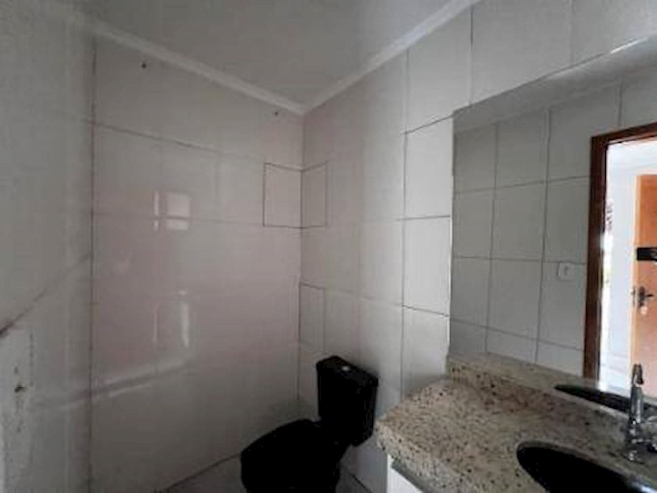 Foto 7 de 15: Casa em leilão em Inhumas - GO, bairro Jardim Raio de Sol — Casa no Jardim Raio De Sol em Inhumas/GO