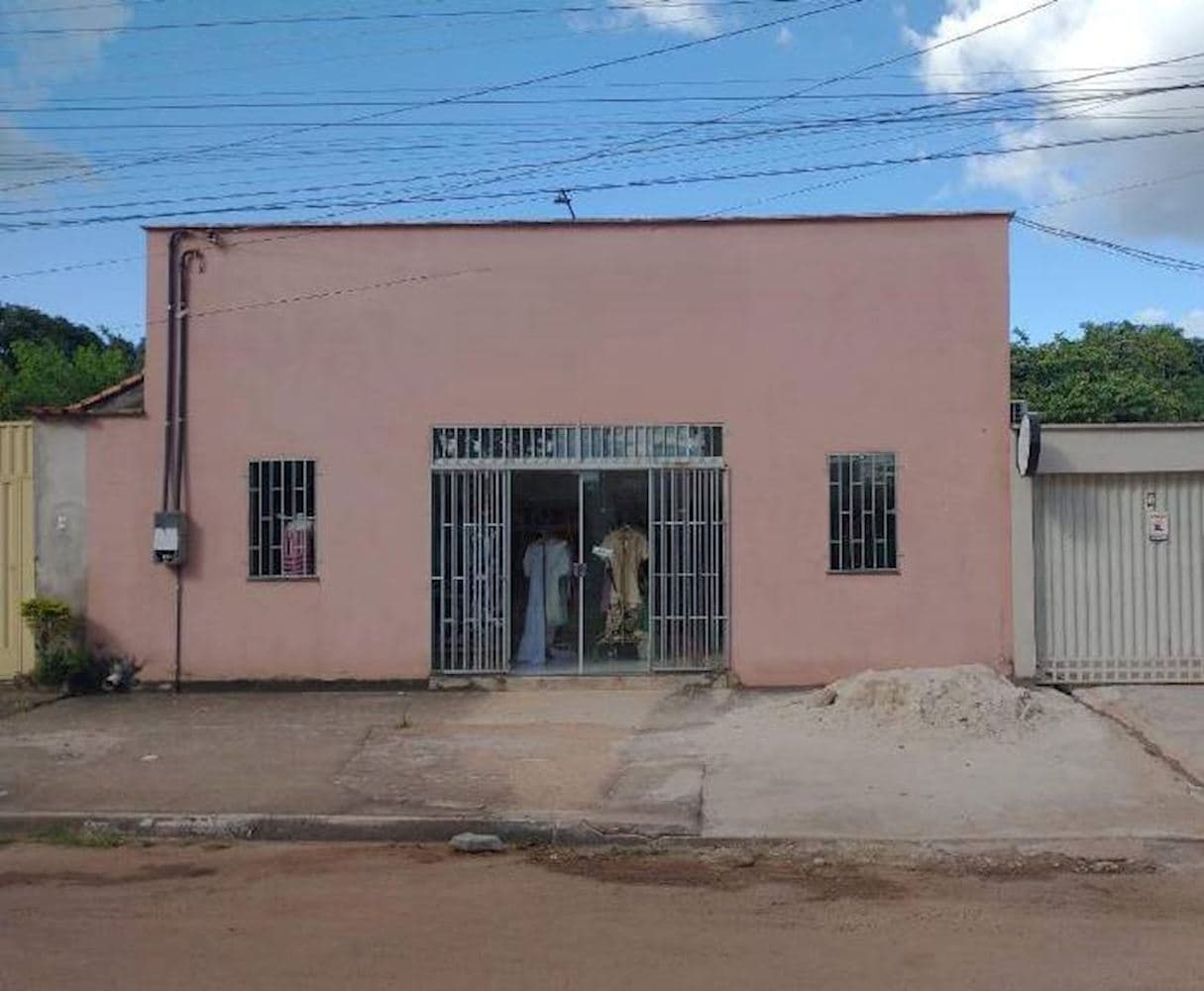 Foto 1 de 16: Casa em leilão em Redenção - PA, bairro Núcleo Urbano — Casa no Núcleo Urbano em Redenção/PA