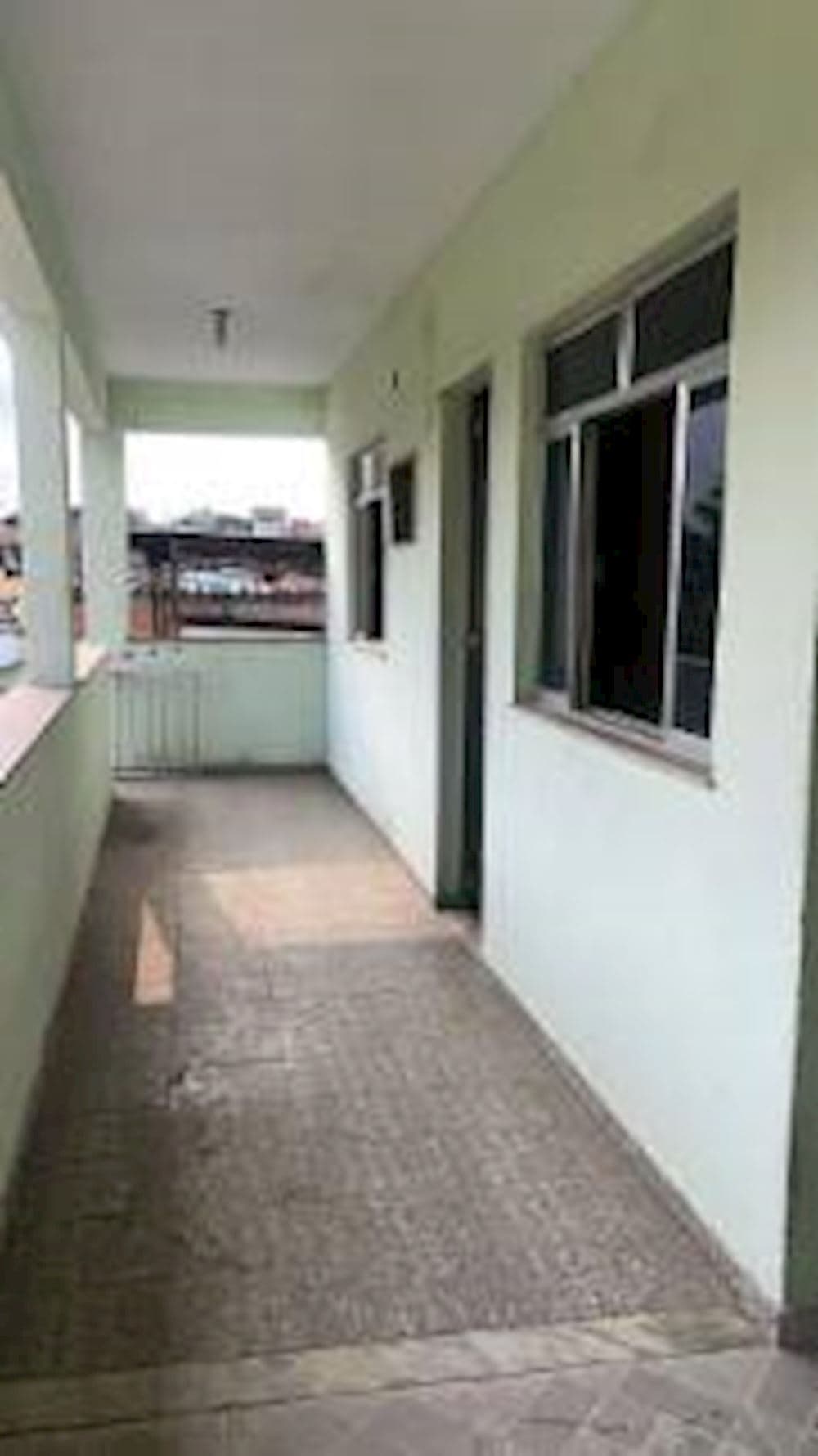 Foto 5 de 16: Casa em leilão em São João De Meriti - RJ, bairro Parque São Nicolau — Casa no Parque São Nicolau - São João De Meriti/RJ