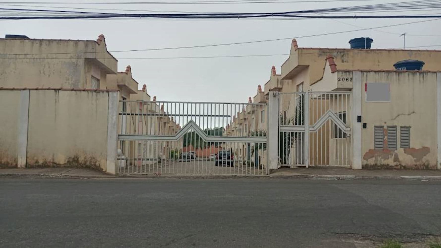 Foto 1 de 13: Casa em leilão em Suzano - SP, bairro Recreio Sertãozinho — Casa em Condomínio em Recreio Sertãozinho - Suzano/SP