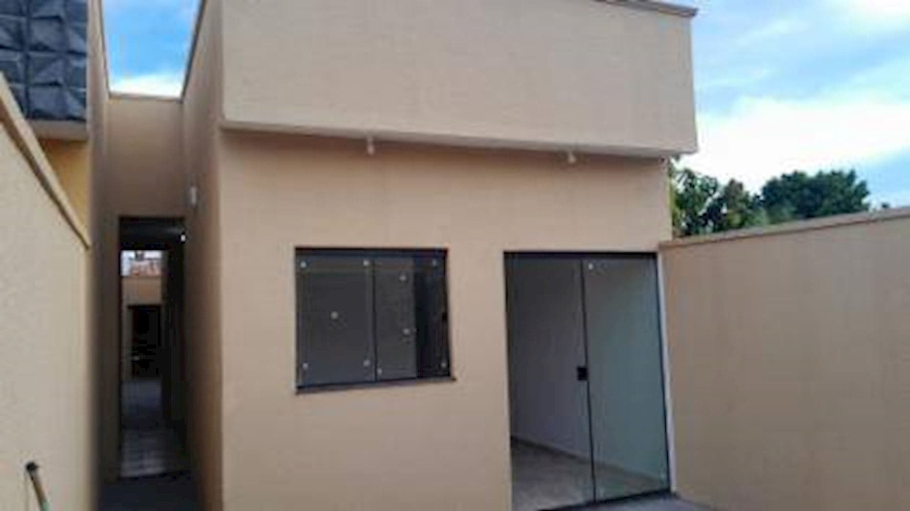 Foto 4 de 13: Casa em leilão em Trindade - GO, bairro Jardim Ipanema — Casa em Condomínio no Jardim Ipanema - Trindade/GO