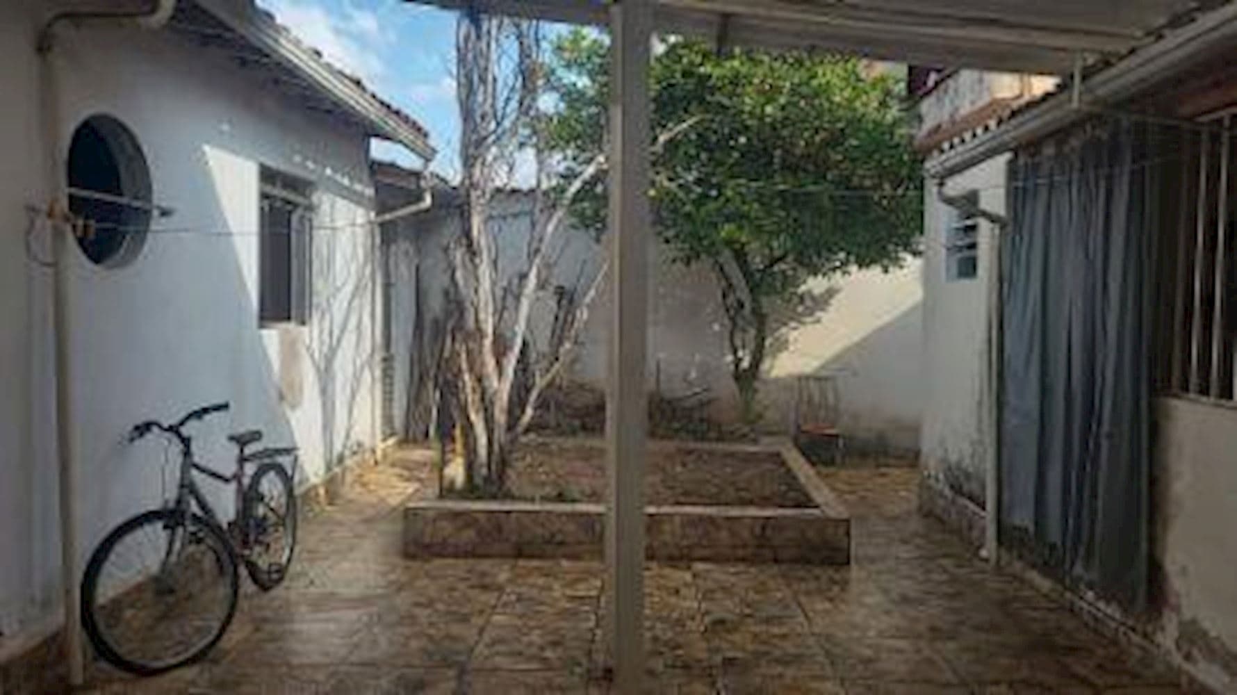 Foto 3 de 15: Casa em leilão em Barroso - MG, bairro Jardim Bandeirantes — Casa - Jardim Bandeirantes - Barroso/MG