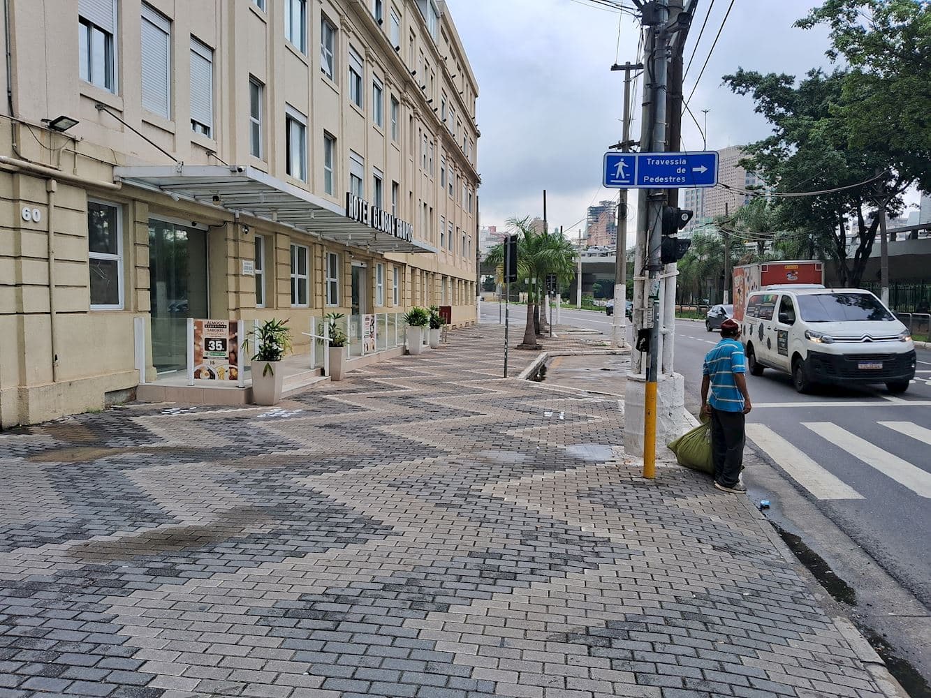 Foto 5 de 5: Comercial em leilão em São Paulo - SP, bairro Brás — Sala Comercial no "Edifício Honório Líbero" - Brás  - São Paulo/SP (Sala n° 84)