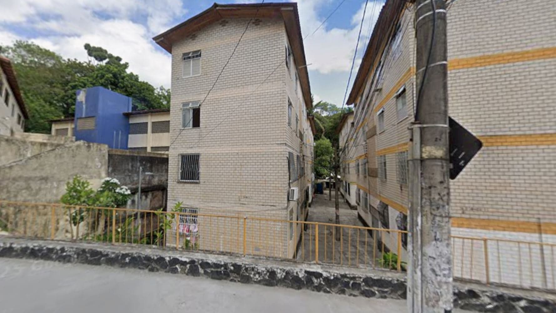 Foto 1 de 4: Apartamento em leilão em Salvador - BA, bairro Brotas — Apartamento no Conjunto Hab. Comerciários em Brotas - Salvador/BA