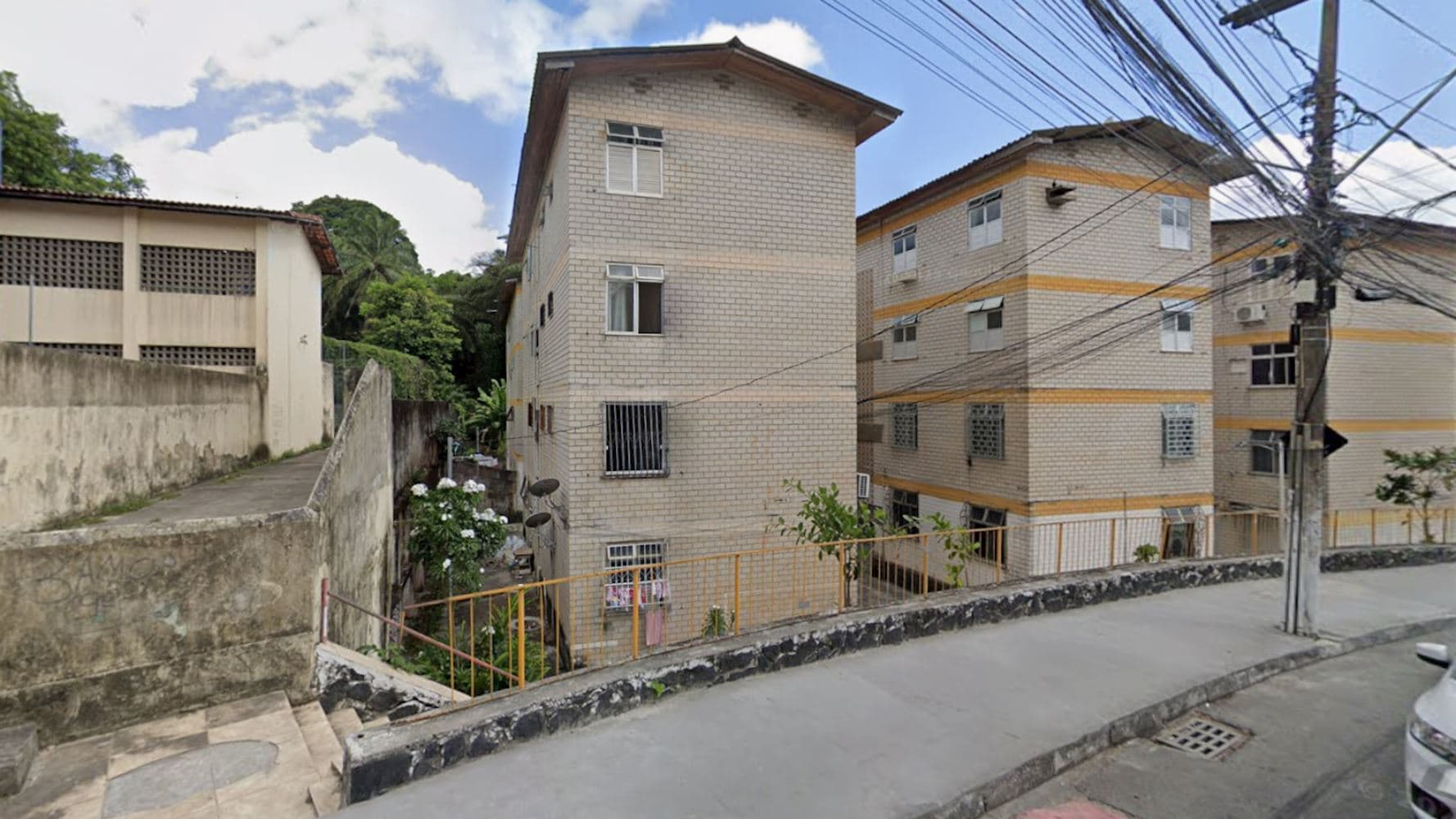 Foto 4 de 4: Apartamento em leilão em Salvador - BA, bairro Brotas — Apartamento no Conjunto Hab. Comerciários em Brotas - Salvador/BA