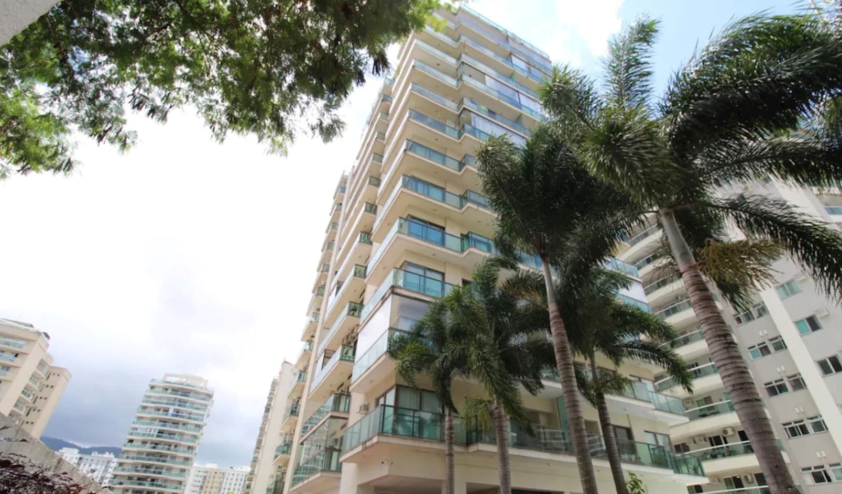 Foto 2 de 7: Apartamento em leilão em Rio De Janeiro - RJ, bairro Jacarepaguá — Apartamento (Cobertura) no "Condomínio Villa Luna" - Jacarepaguá - Rio de Janeiro/RJ