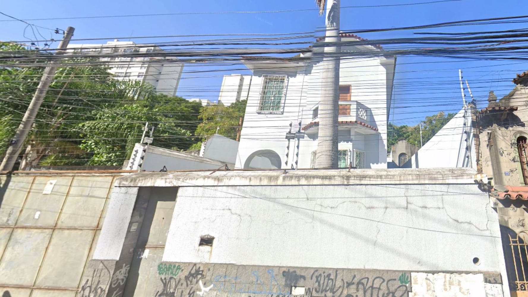 Foto 3 de 5: Casa em leilão em Rio De Janeiro - RJ, bairro Barri Rocha — Casa em Barri Rocha - Rio de Janeiro/RJ