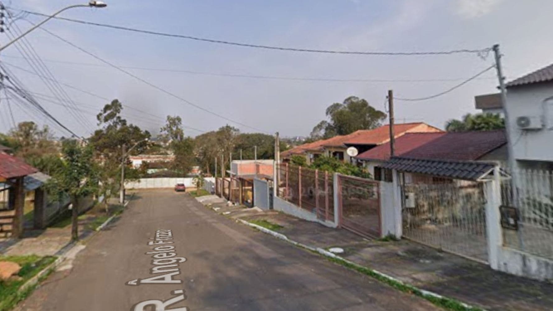 Foto 6 de 6: Casa em leilão em Viamão - RS — Casa no Parque Residencial Três Figueiras - Viamão/RS
