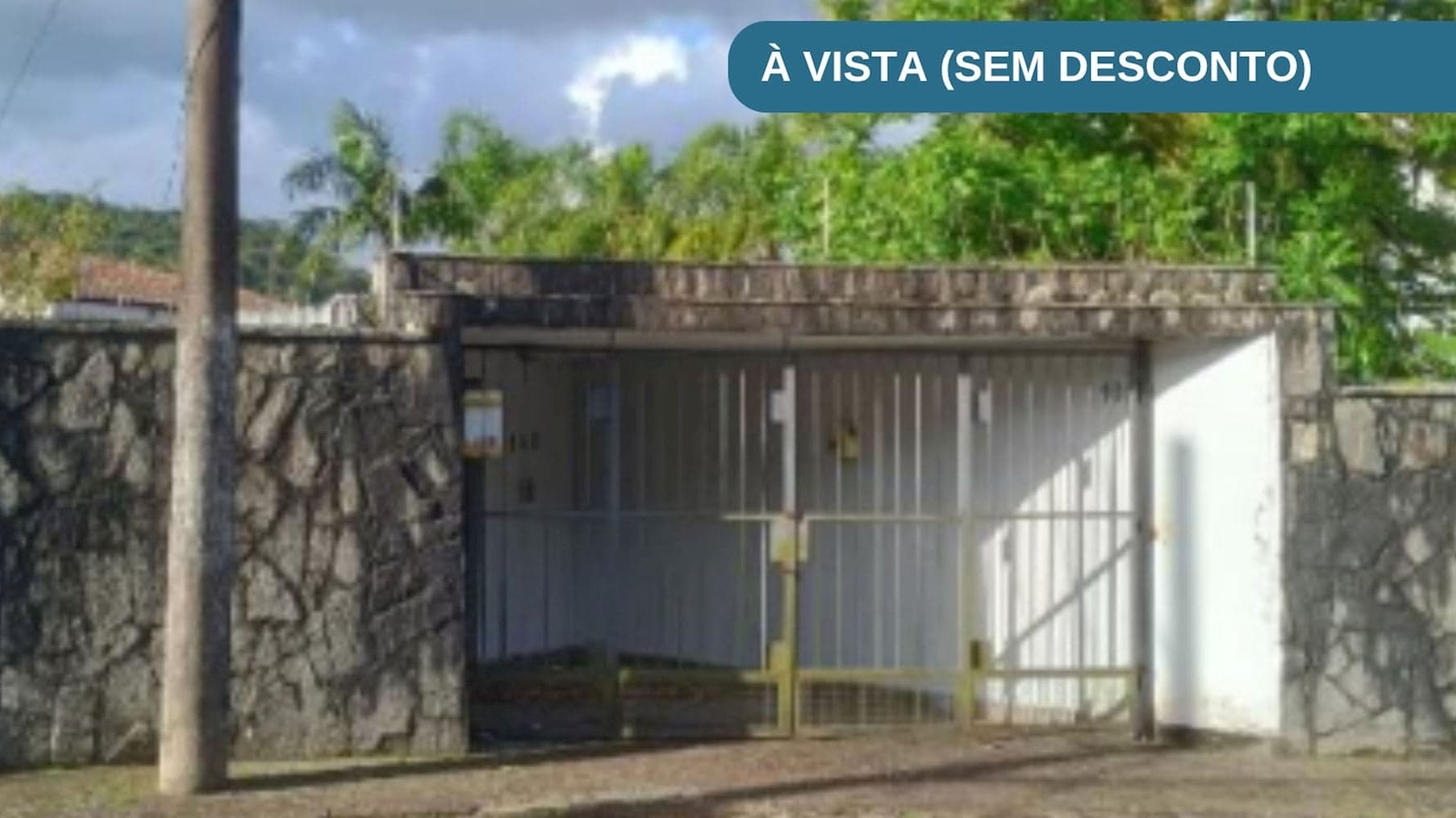 Foto 1 de 6: Casa em leilão em Santos - SP, bairro Morro Nova Cintra — Casa no Morro Nova Cintra em Santos/SP
