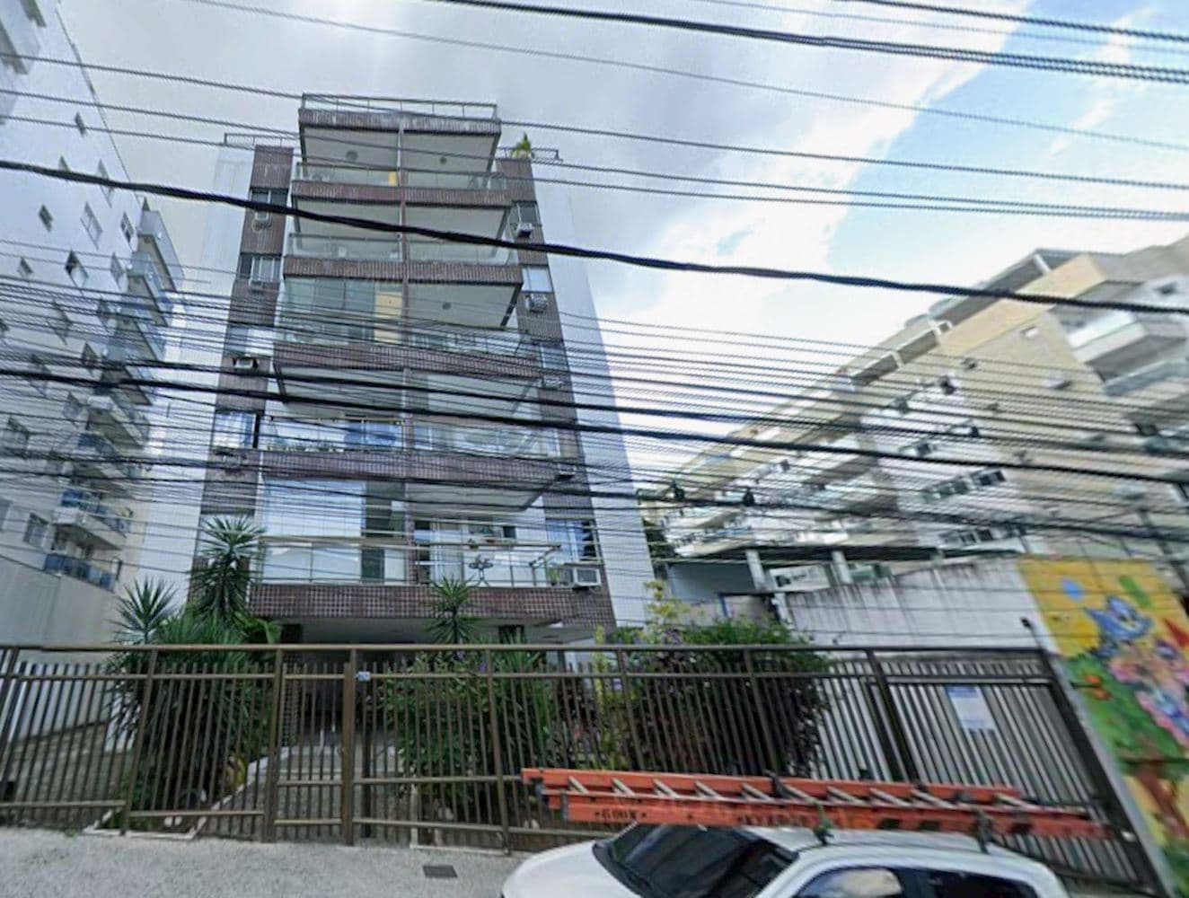 Foto 2 de 4: Apartamento em leilão em Rio De Janeiro - RJ, bairro Jacarepaguá — Apartamento em Jacarepaguá - Rio de Janeiro/RJ
