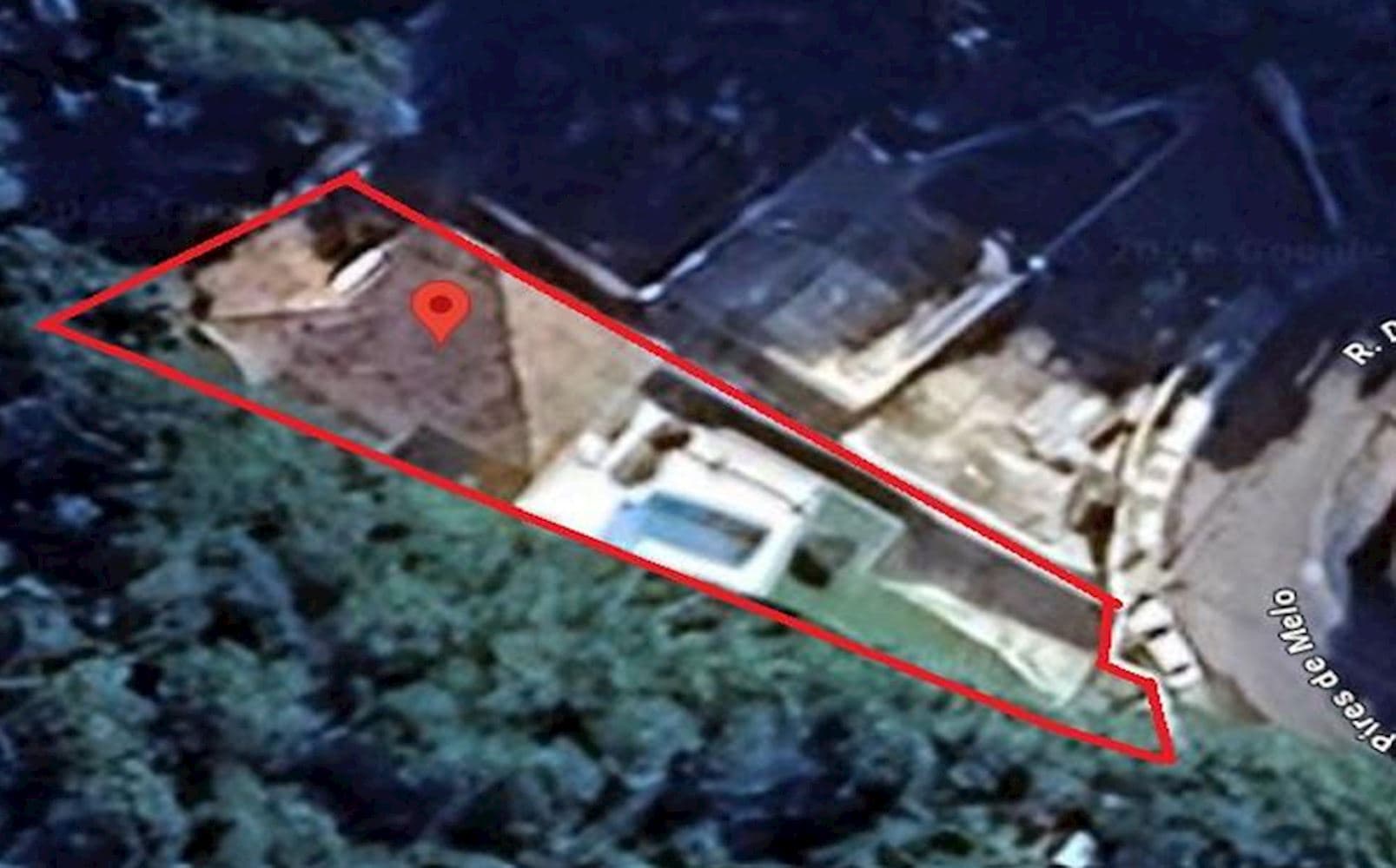 Foto 6 de 6: Casa em leilão em Niterói - RJ, bairro Santa Rosa — Casa em Santa Rosa - Niterói/RJ