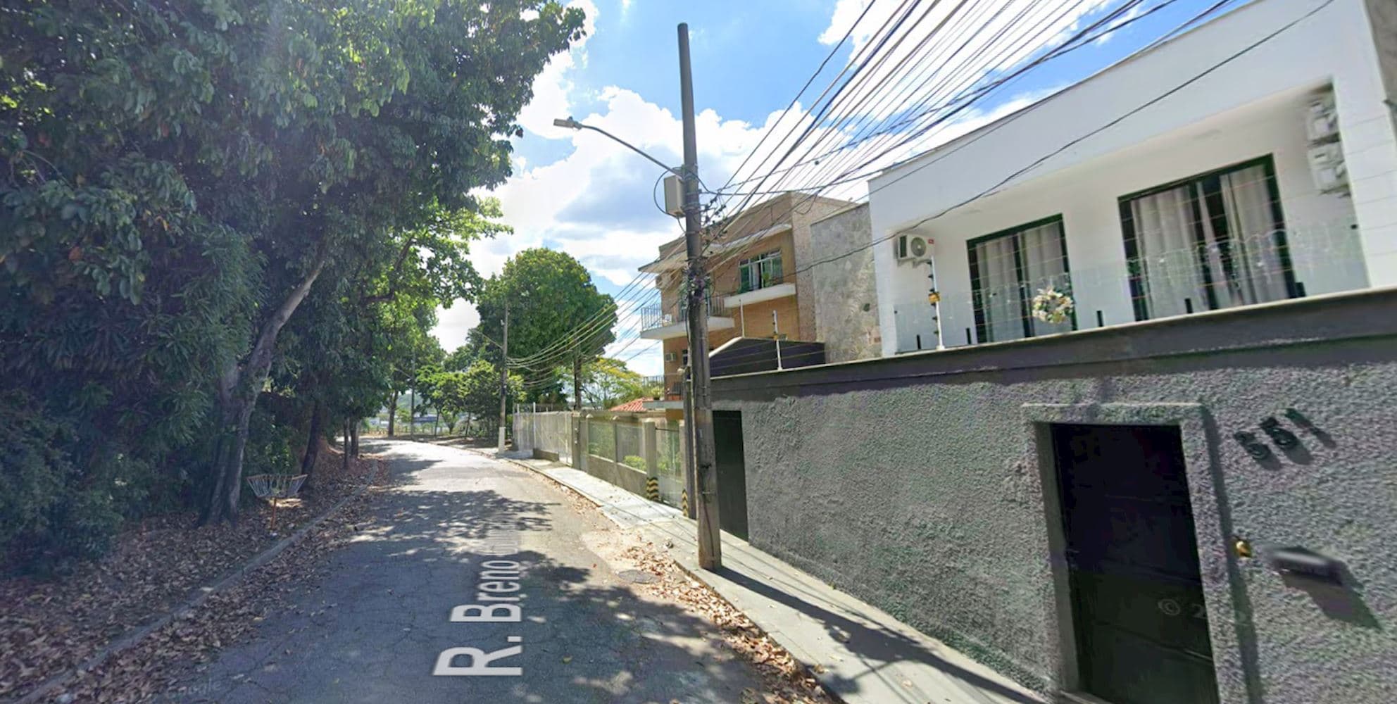 Foto 3 de 4: Casa em leilão em Rio De Janeiro - RJ, bairro Ilha do Governador — Casa na Ilha do Governador - Rio de Janeiro/RJ