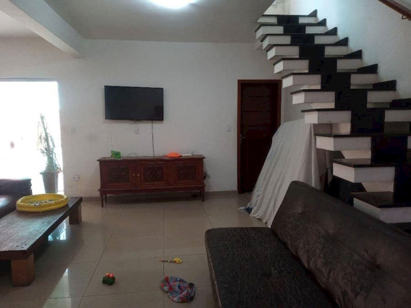 Foto 4 de 13: Casa em leilão em Peruíbe - SP, bairro Centro — Casa - Cidade Balneária Peruíbe - Peruíbe/SP