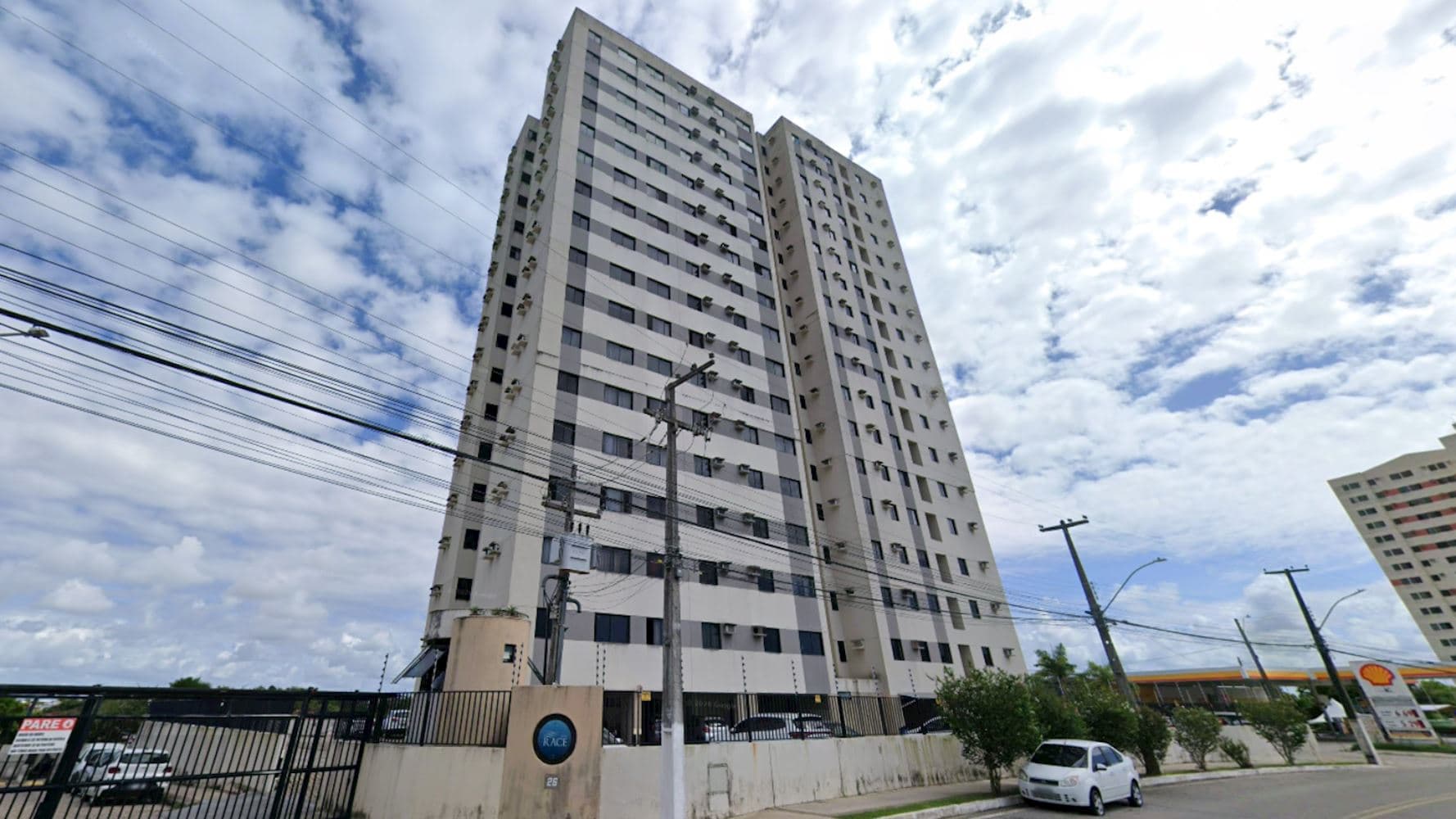 Foto 1 de 5: Apartamento em leilão em Maceió - AL, bairro São Jorge — Apartamento no "Edifício Race" em São Jorge - Maceió/AL