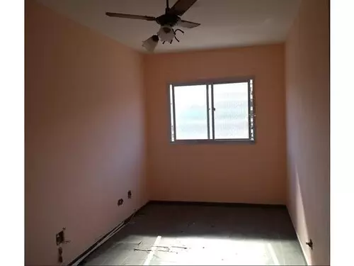 Foto 9 de 18: Apartamento em leilão em Praia Grande - SP — Leilão De Apartamento - Ed. Janaina Ii - Ocian - Praia Grande/sp