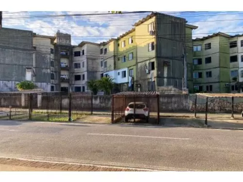 Apartamento em leilão em Maceió - AL — Leilão De Apartamento - Serraria - Maceió/al