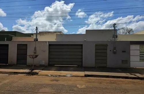 Foto 2 de 11: Casa em leilão em Santa Helena De Goiás - GO — Leilão De Casa - Centro - Santa Helena De Goiás/go
