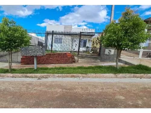 Foto 1 de 5: Casa em leilão em Passo Fundo - RS — Leilão De Casa - Integração - Passo Fundo/rs