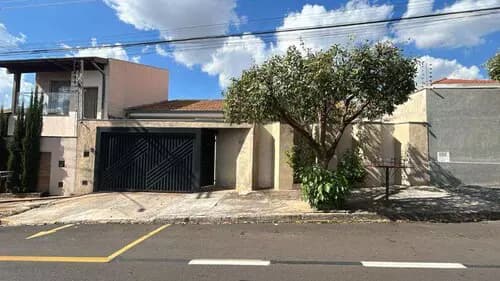 Foto 1 de 8: Casa em leilão em Catanduva - SP — Frazão Leilões Leilão De Imóveis Nos Estados: Pb - Pe - Pr - Rn - Rs - Sc - Sp - To | 3343 Lote 013 Casa - Parque Residencial Paraíso - Catanduva/sp
