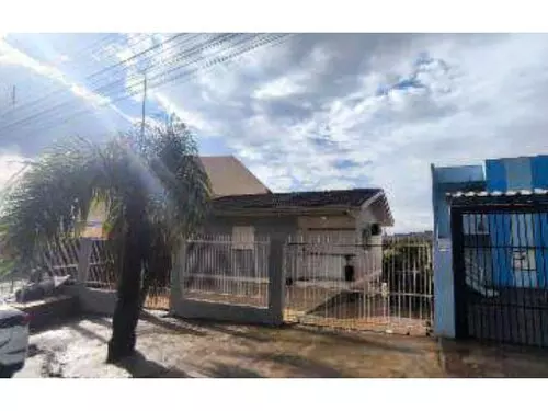 Casa em leilão em Passo Fundo - RS — Frazão Leilões 1º Leilão De Imóveis | Estados: Rs - Sp | 3320 Lote 3320-03 Casa - Lot. Santa Maria Ii - Passo Fundo/rs