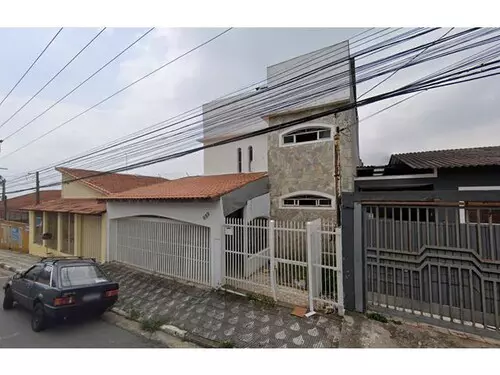 Foto 1 de 4: Casa em leilão em Poá - SP — Leilão De Imóveis Em Diversos Estados Do Brasil | 3372 Lote 016 Casa - Centro - Poá/sp