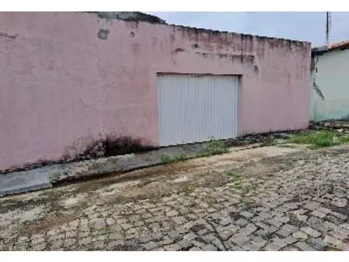 Foto 2 de 5: Casa em leilão em Floriano - PI — Leilão De Imóveis Em Diversos Estados Do Brasil | 3395 Lote 048 Casa - Cancela - Floriano/pi