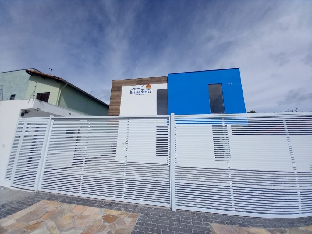 Foto 2 de 15: Casa em leilão em Itanhaém - SP, bairro Jardim São Fernando — Unidade Residencial em Condomínio no Litoral Paulista - Área Total de 87,397 m² – Itanhaém