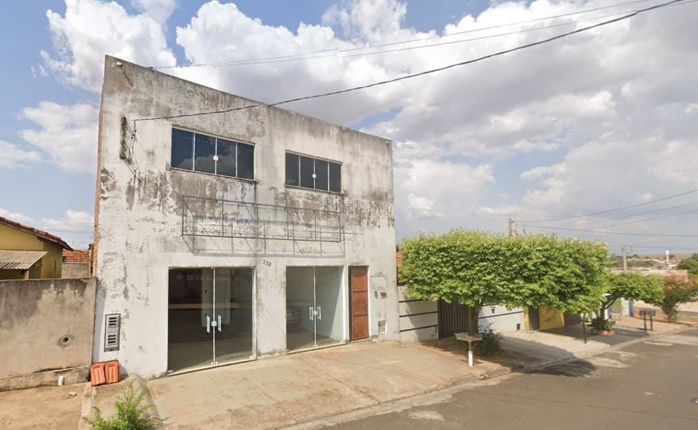 Foto 1 de 3: Comercial em leilão em Cafelândia - SP — Imóvel Comercial e Residencial, 175m², Jardim Alto Cafezal, Cafelândia/SP