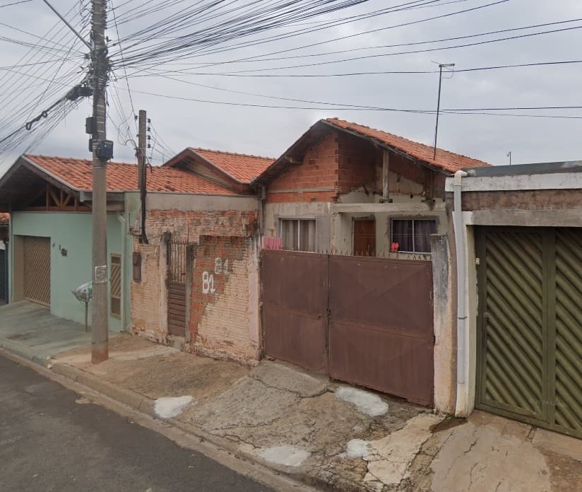 Comercial em leilão em Limeira - SP — Direitos Prédio Residencial, a.t. de 128,00 m², t.c. de 33,39 m², Limeira/SP