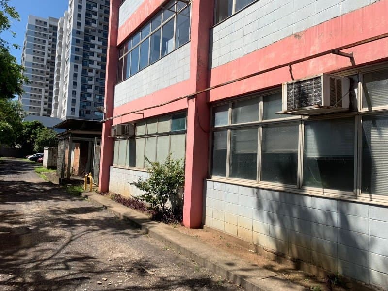 Foto 28 de 31: Comercial em leilão em Osasco - SP — Imóvel Industrial para Incorporação, 175.586,m², área edificada de 83.086m², Centro, Osasco/SP