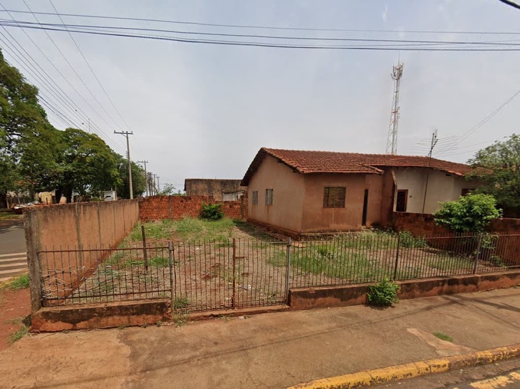 Casa em leilão em Santa Cruz Do Rio Pardo - SP — Casa, 320m², Vila Popular, Santa Cruz do Rio Pardo/SP