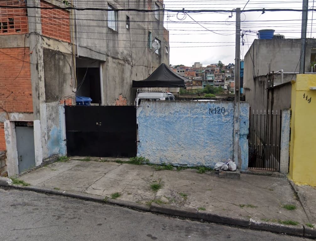 Foto 1 de 4: Terreno em leilão em Embu Das Artes - SP — Imóvel Residencial, 125m², Vila Olinda, Embu das Artes/SP