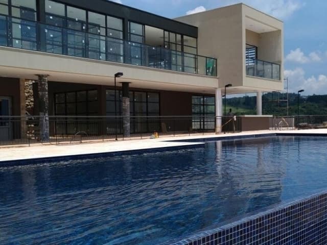 Foto 3 de 9: Terreno em leilão em Santana De Parnaíba - SP, bairro Sítio do Morro — Lote de Terreno, 682m², Condomínio Altavis da Serra, Santana de Parnaíba/SP