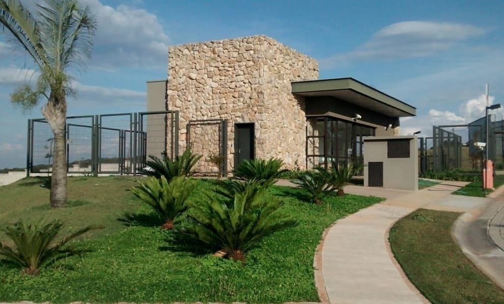 Foto 1 de 9: Terreno em leilão em Santana De Parnaíba - SP, bairro Sítio do Morro — Lote de Terreno, 682m², Condomínio Altavis da Serra, Santana de Parnaíba/SP