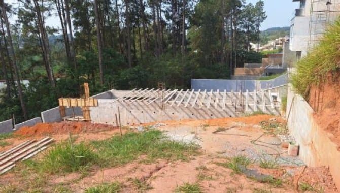 Terreno em leilão em Cotia - SP — Terreno 500 m² - Loteamento Lago do Sol - Cotia - SP