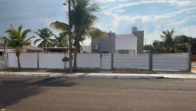 Casa em leilão em Água Boa - MT — Casa 182 m² - Operário - Água Boa - MT