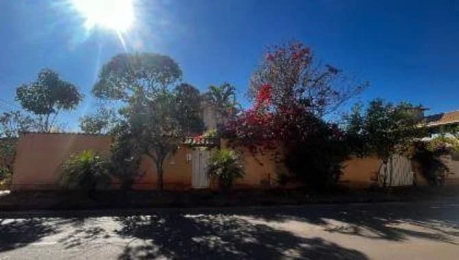 Casa em leilão em Congonhas - MG — Casa 218 m² - Residencial Casa de Pedra - Congonhas - MS