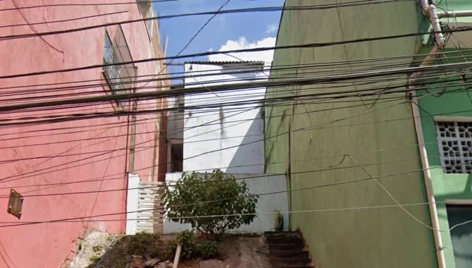 Casa em leilão em Embu Das Artes - SP — Casa 122 m² - Jardim Mimas - Embu das Artes - SP