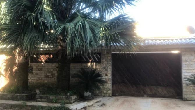 Casa em leilão em Magé - RJ — Casa 160 m² - Fazenda Sobradinho - Magé - RJ