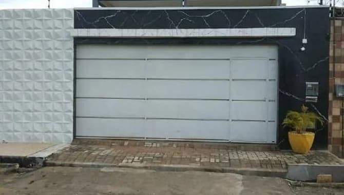 Foto 3 de 25: Casa em leilão em Juazeiro Do Norte - CE — Casa, Padrão, 2 Vaga(S) de Garagem